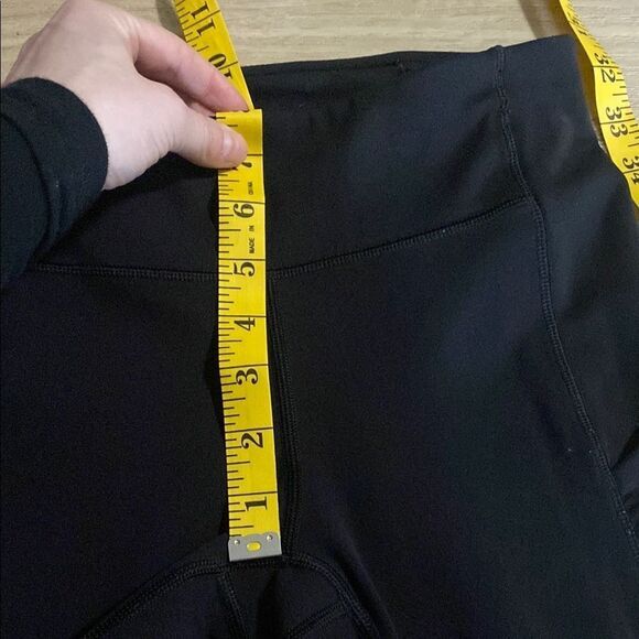 Lululemon Black Speed Up Crop 21” Leggings Size 4 for Running - Picture 10 of 11